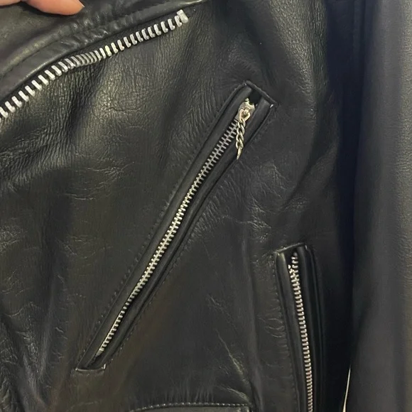 Vintage Leather Jacket - Picture 4 of 7